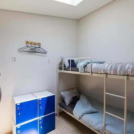 Inside Busan Hostel מראה חיצוני תמונה