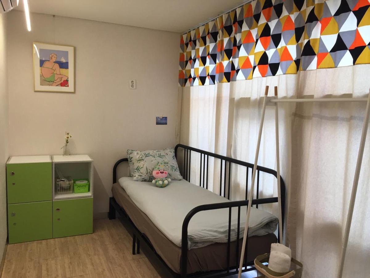 Inside Busan Hostel מראה חיצוני תמונה
