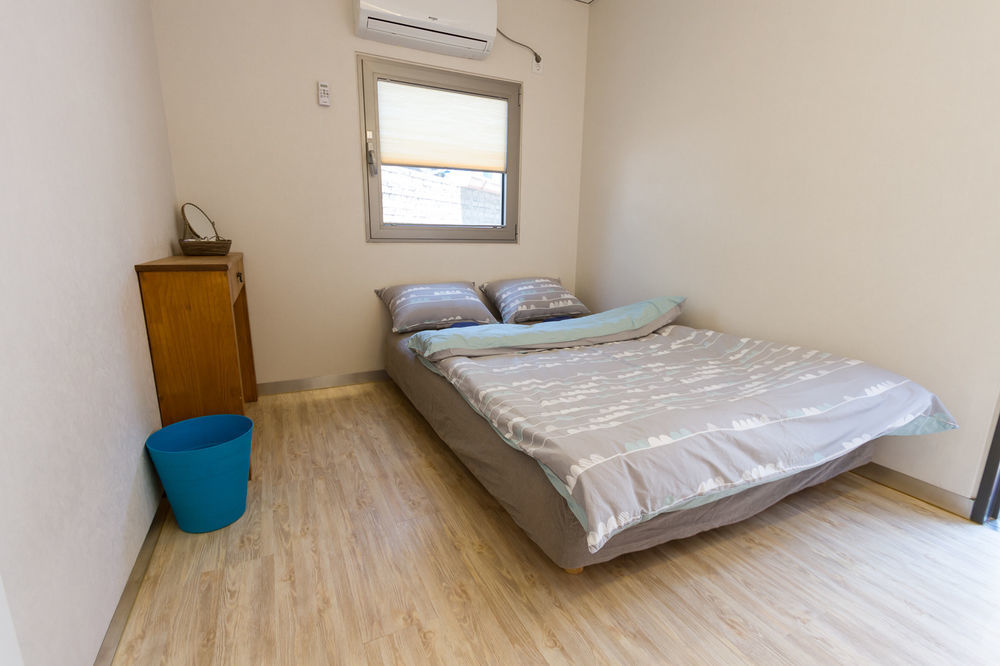 Inside Busan Hostel מראה חיצוני תמונה